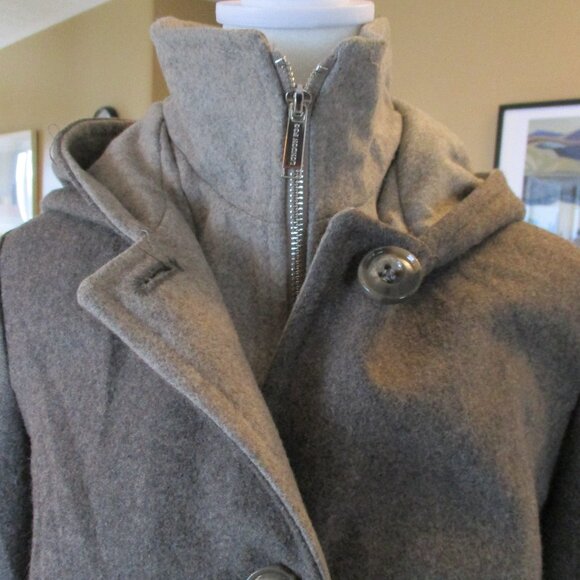 London Fog coat - Picture 4 of 10